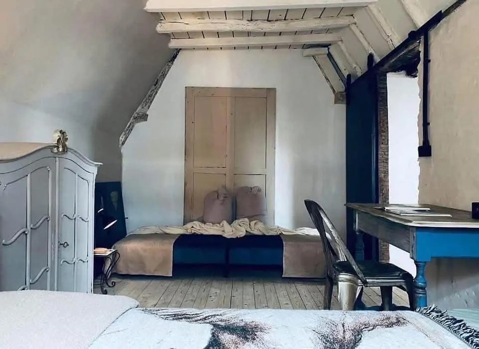 Homestay The Mystic'S Lodge Group Bookings Antwerp